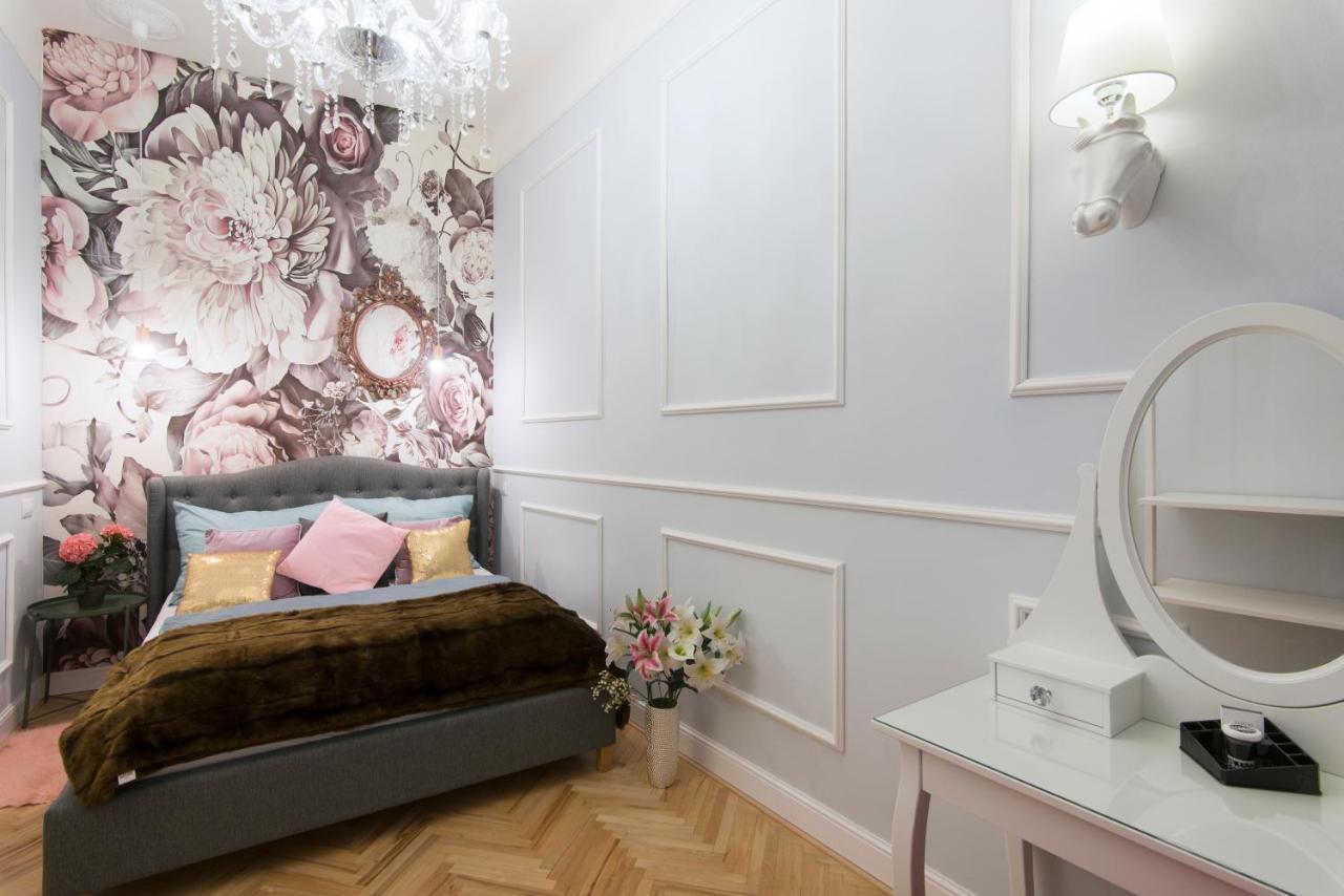 Vogue Apartment Near By Wenceslas Square Прага Екстер'єр фото